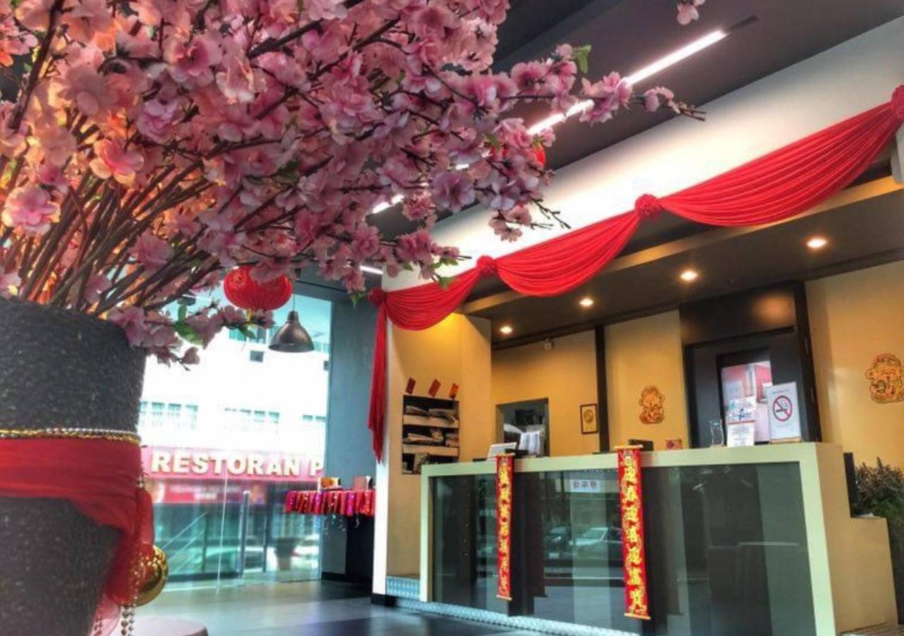 Hotel Regal Vista Ipoh Kültér fotó
