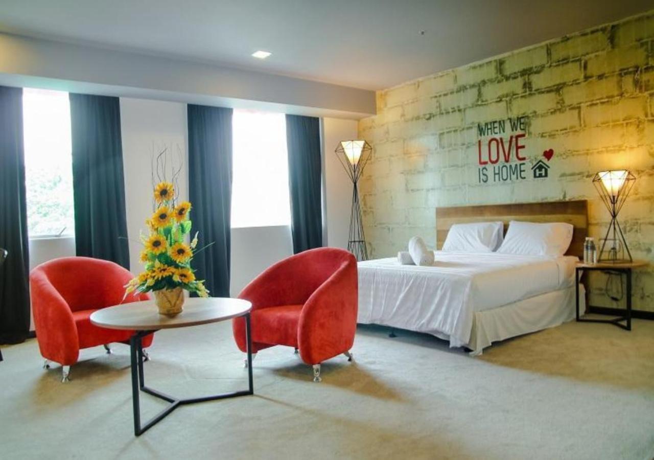 Hotel Regal Vista Ipoh Kültér fotó