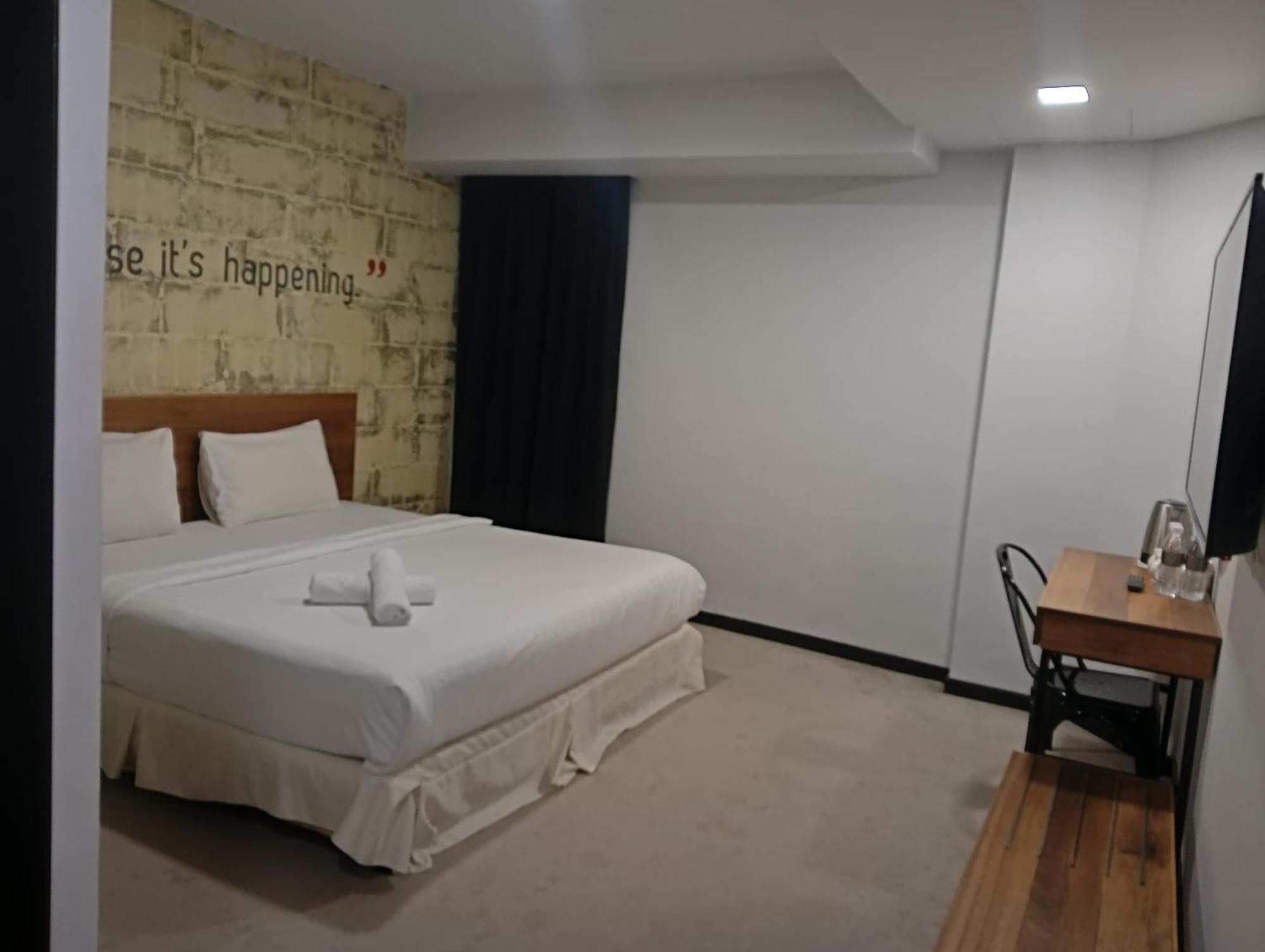 Hotel Regal Vista Ipoh Kültér fotó