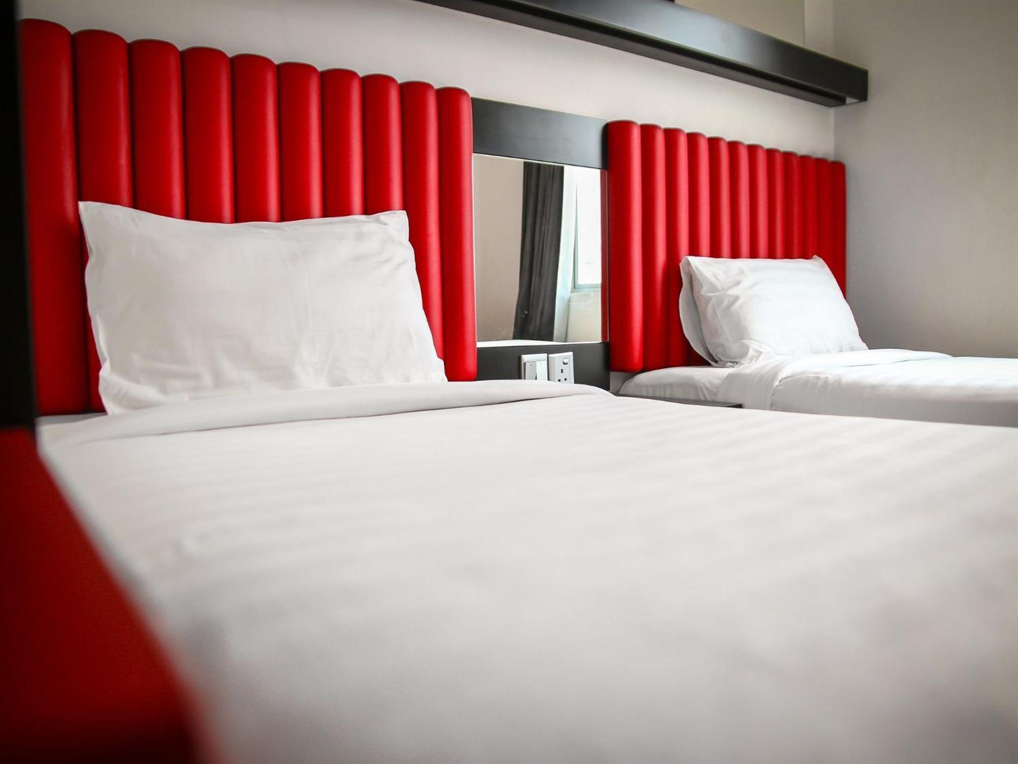 Hotel Regal Vista Ipoh Kültér fotó