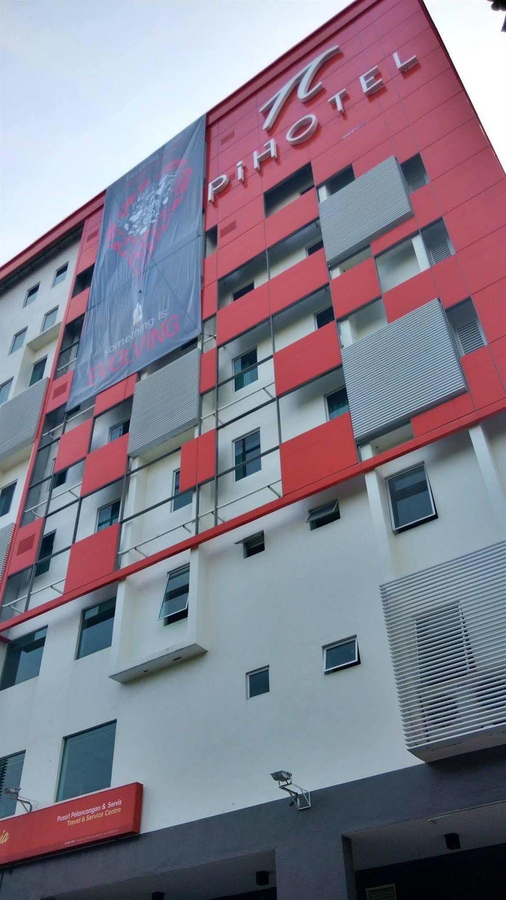 Hotel Regal Vista Ipoh Kültér fotó